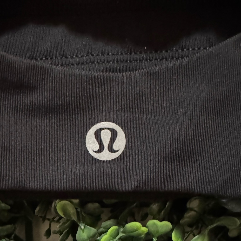 LULULEMON Clip-In Long Line Bra/SPORTS BRA - Picture 10 of 10